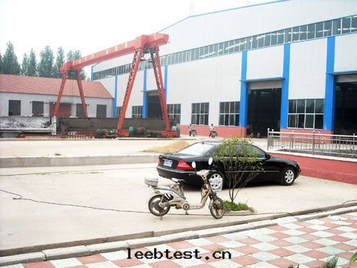 廠(chǎng)房(fáng)外(wài)景