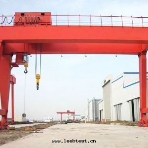 MG200/75吨(dūn)双(shuāng)主(zhǔ)梁(liáng)門(mén)式起(qǐ)重機(jī)
