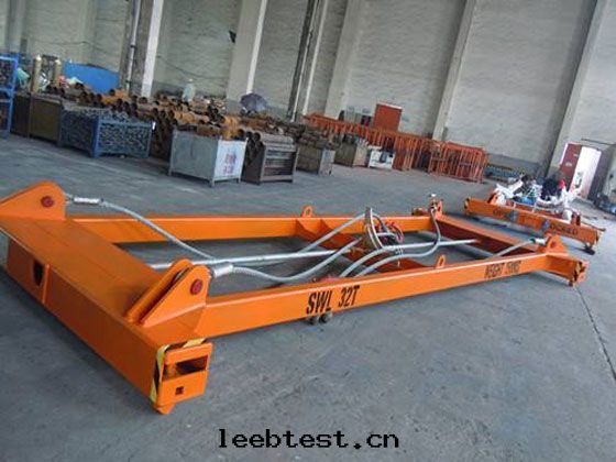 集裝(zhuāng)箱(xiāng)吊具